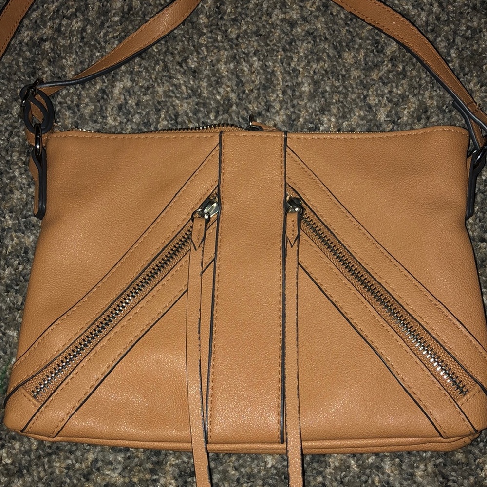 NWOT crossbody side purse